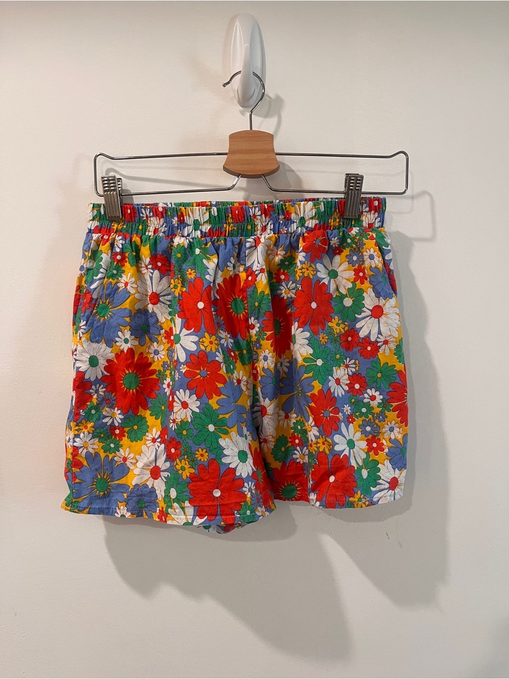 Cider High Waist Floral Shorts — Red, White, Green, Blue, Yellow